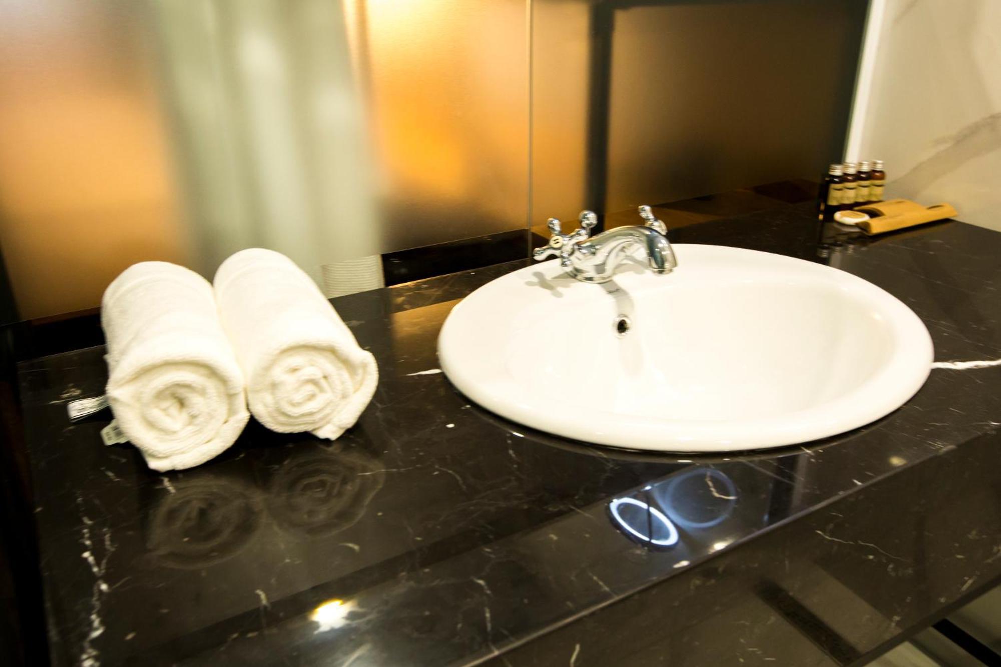 Elle Boutique Hotel Tbilisi Room photo