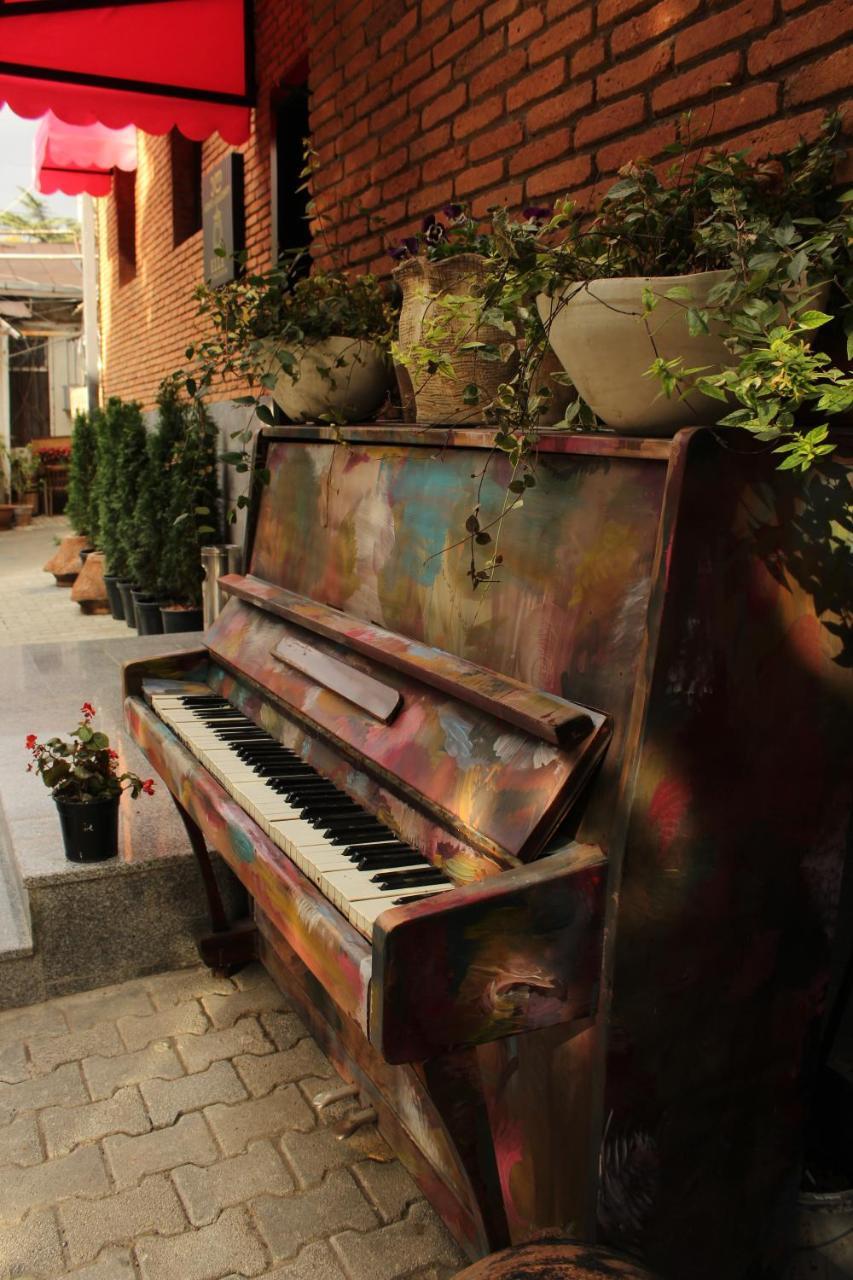 Elle Boutique Hotel Tbilisi Exterior photo